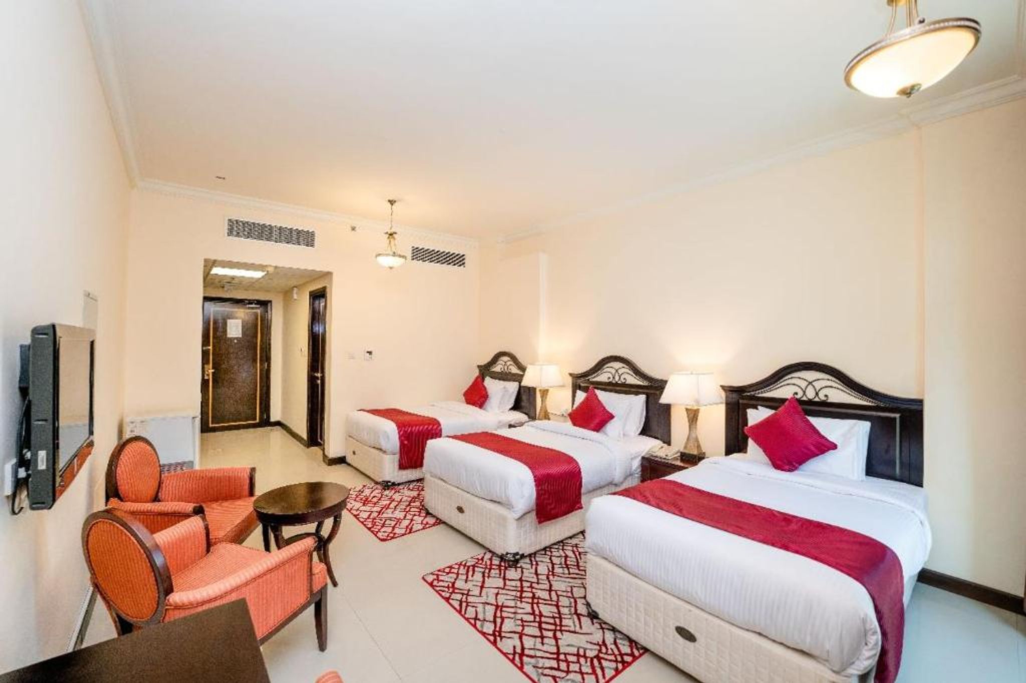 Executive Triple Studio